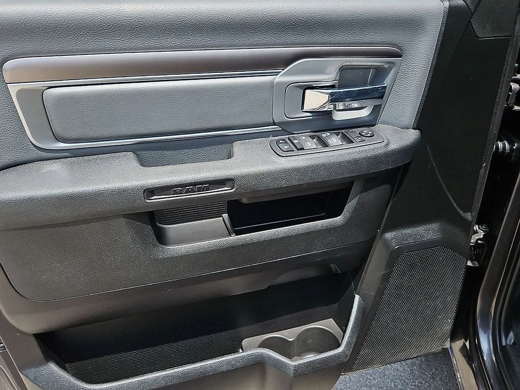 2023 RAM Ram 1500 Classic SLT - Photo 21