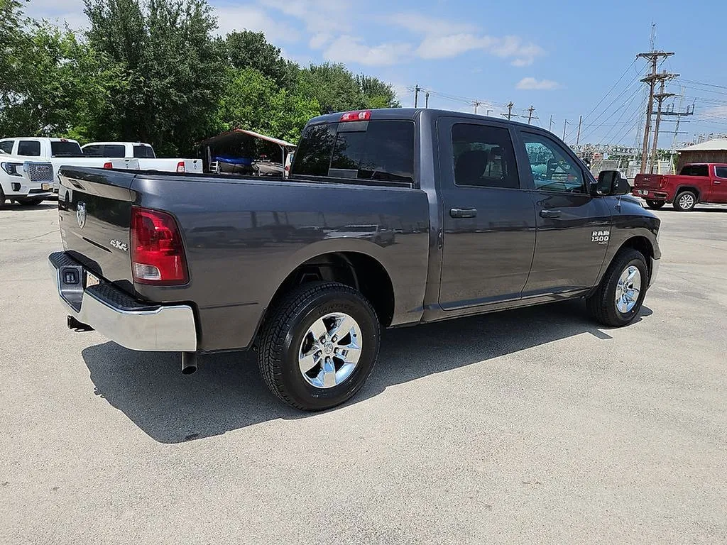 2023 RAM Ram 1500 Classic SLT - Photo 8