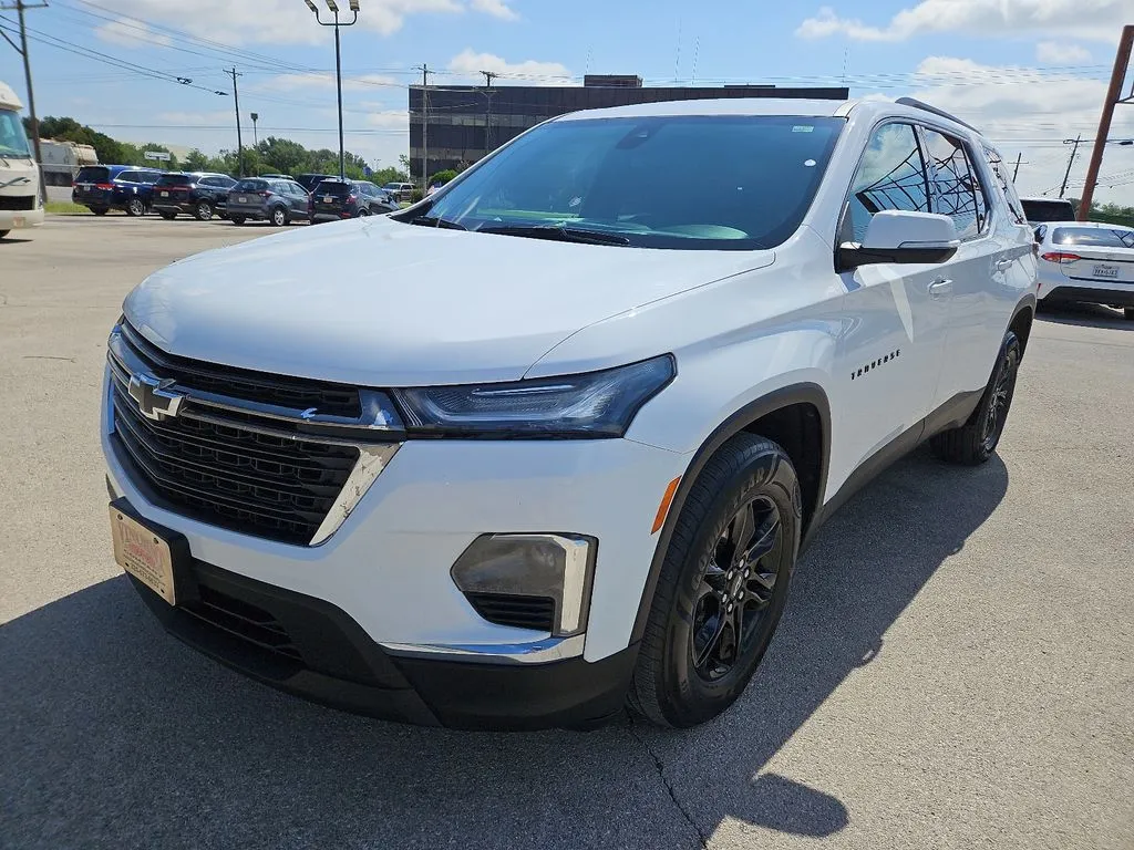2023 Chevrolet Traverse's photo