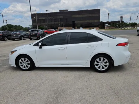 Another view of 2022 Toyota Corolla LE for sale in Abilene, TX at Vincent Motor Company