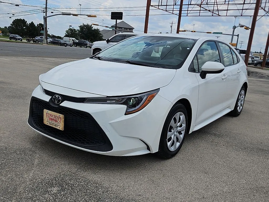 2021 Toyota Corolla LE CVT's photo