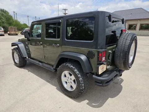More photos of 2015 Jeep Wrangler Unlimited Sport at Vincent Motor Company, TX
