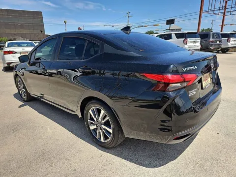 More photos of 2023 Nissan Versa 1.6 SV at Vincent Motor Company, TX