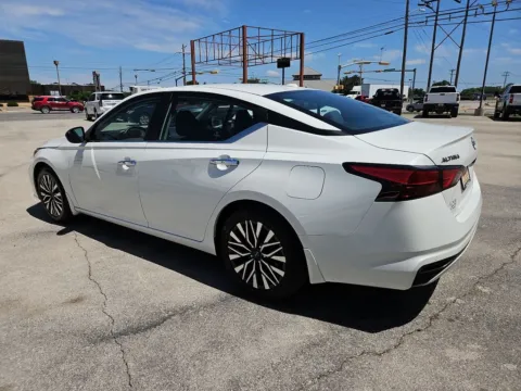 More photos of 2024 Nissan Altima 2.5 SV at Vincent Motor Company, TX