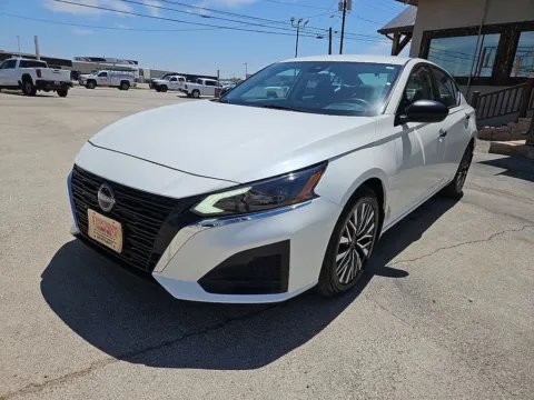 White 2024 Nissan Altima 2.5 SV for sale in Abilene, TX
