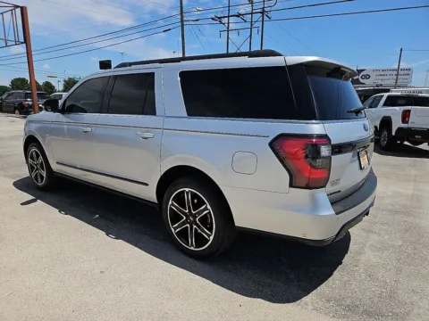More photos of 2019 Ford Expedition Max Limited at Vincent Motor Company, TX
