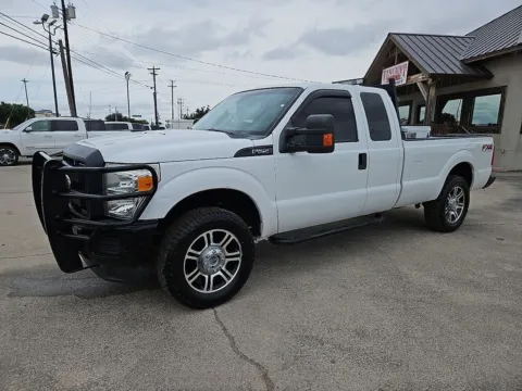 Photos of 2014 Ford F-250SD XL for sale in Abilene, TX at Vincent Motor Company