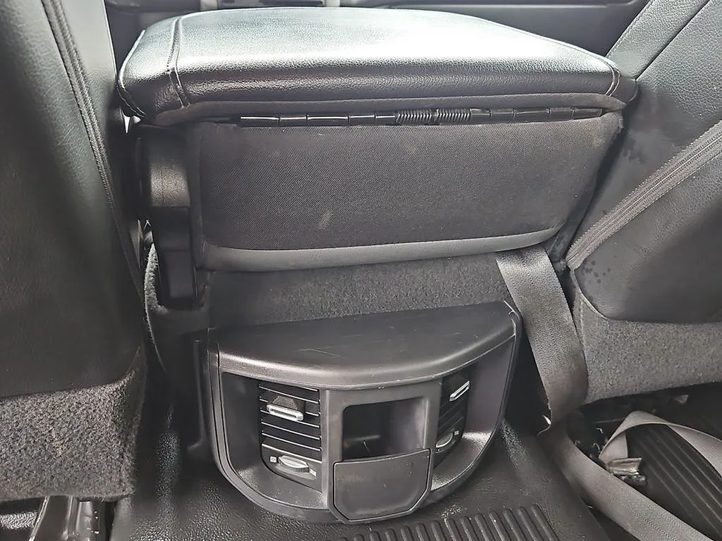 2022 RAM Ram 3500 Pickup Tradesman - Photo 21