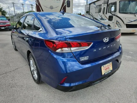 More photos of 2018 Hyundai Sonata SEL at Vincent Motor Company, TX