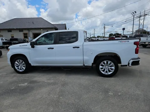 Another view of 2022 Chevrolet Silverado 1500 Custom for sale in Abilene, TX at Vincent Motor Company