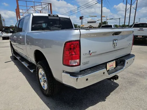 More photos of 2015 Ram 2500 Lone Star at Vincent Motor Company, TX