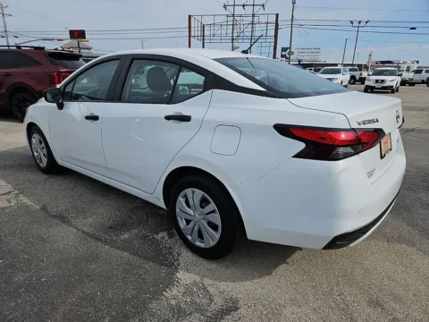 More photos of 2023 Nissan Versa 1.6 S at Vincent Motor Company, TX