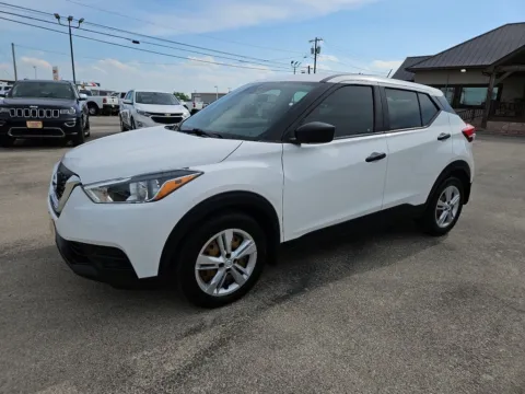 Photos of 2020 Nissan Kicks S for sale in Abilene, TX at Vincent Motor Company