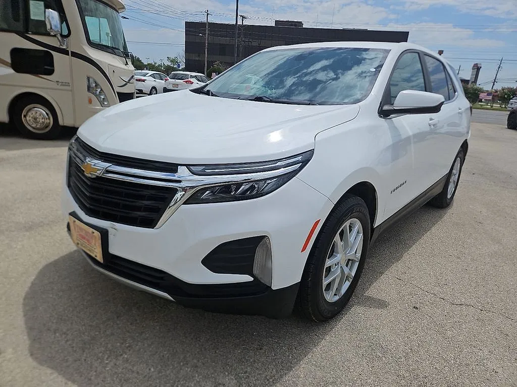 White 2023 Chevrolet Equinox LT for sale in Abilene, TX