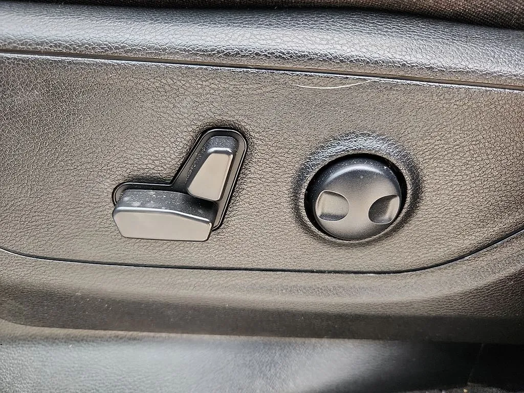 2022 RAM Ram 1500 Pickup Big Horn/Lone Star - Photo 16