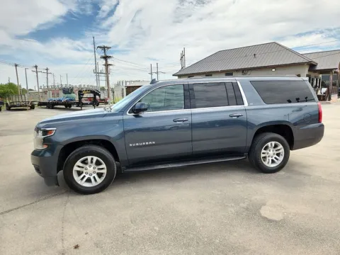 Photos of 2020 Chevrolet Suburban LT for sale in Abilene, TX at Vincent Motor Company