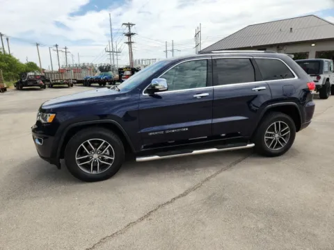 Photos of 2017 Jeep Grand Cherokee Limited for sale in Abilene, TX at Vincent Motor Company