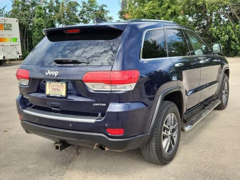 More photos of 2017 Jeep Grand Cherokee Limited at Vincent Motor Company, TX