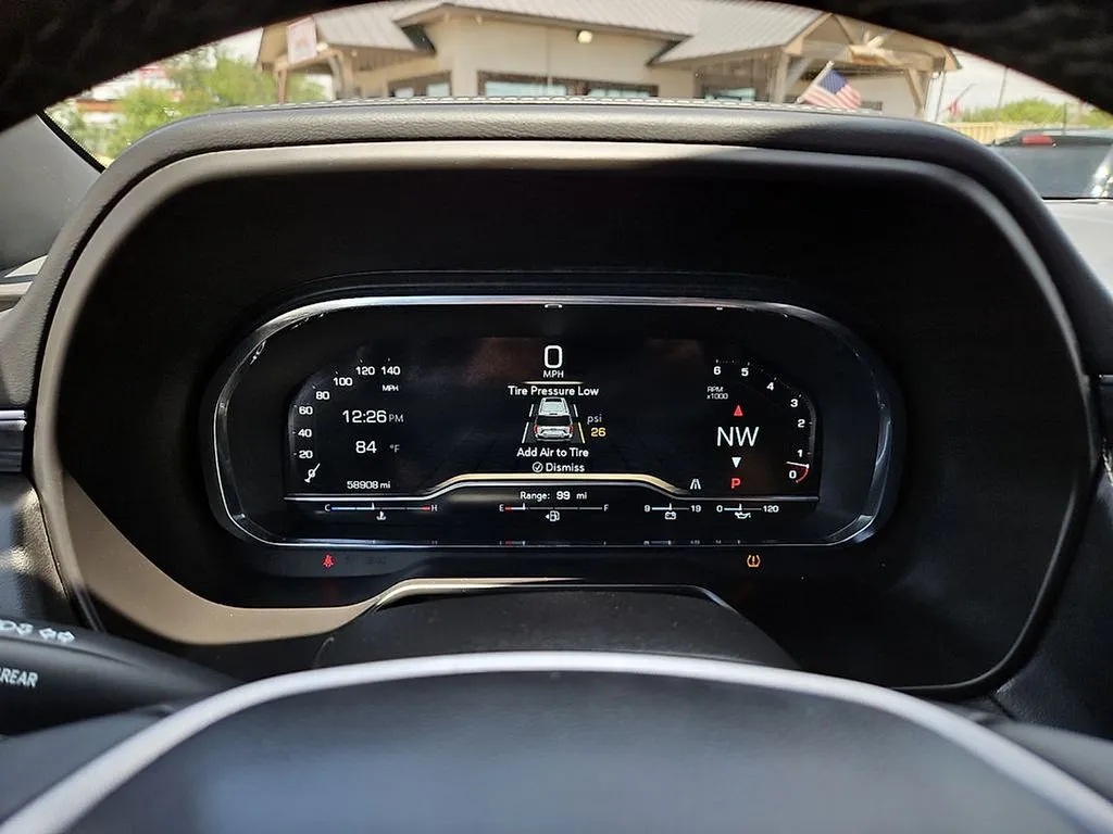 2024 GMC Yukon SLT - Photo 29
