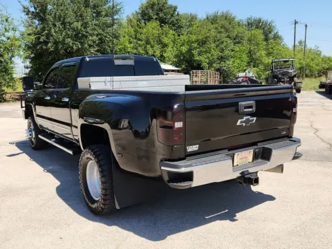 Another view of 2019 Chevrolet Silverado 3500HD LTZ for sale in Abilene, TX at Vincent Motor Company