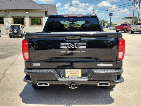More photos of 2020 GMC Sierra 1500 Elevation at Vincent Motor Company, TX