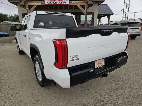 More photos of 2022 Toyota Tundra SR5 at Vincent Motor Company, TX