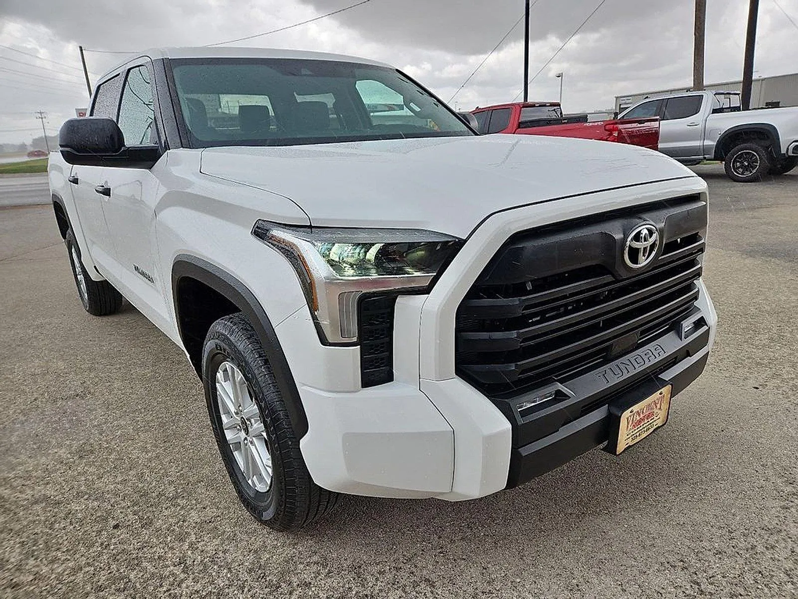 Toyota Tundra photo 11