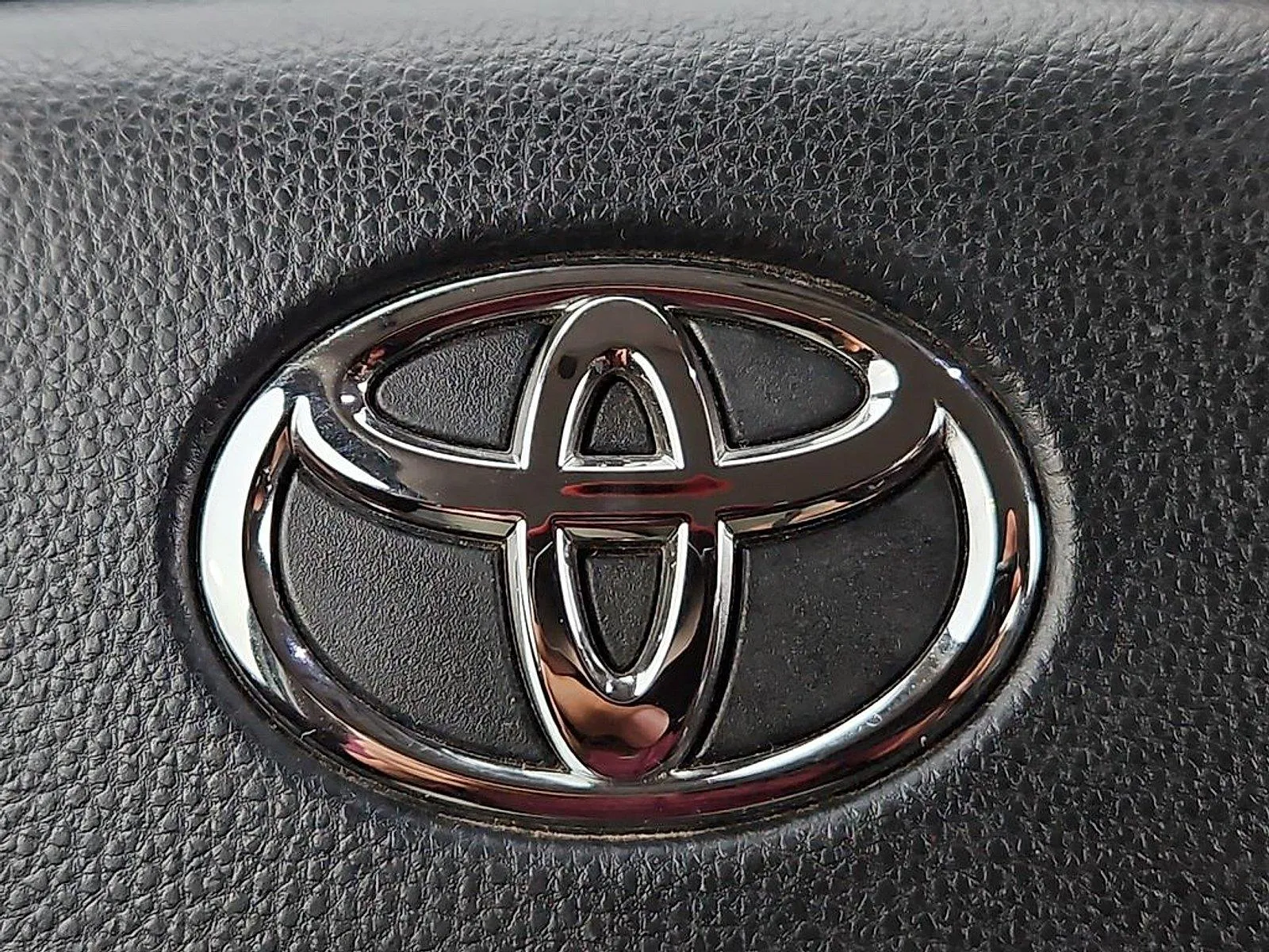 Toyota Tundra photo 28
