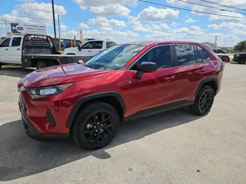 Photos of 2022 Toyota RAV4 LE for sale in Abilene, TX at Vincent Motor Company