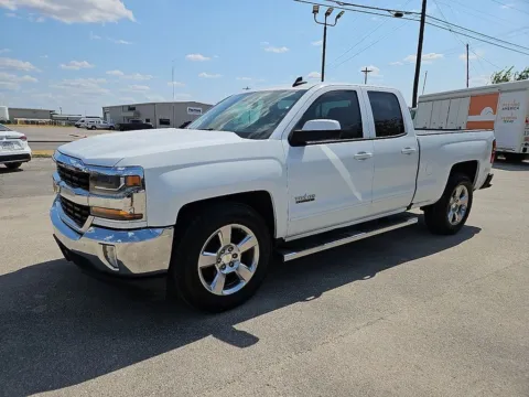 Photos of 2017 Chevrolet Silverado 1500 LT for sale in Abilene, TX at Vincent Motor Company