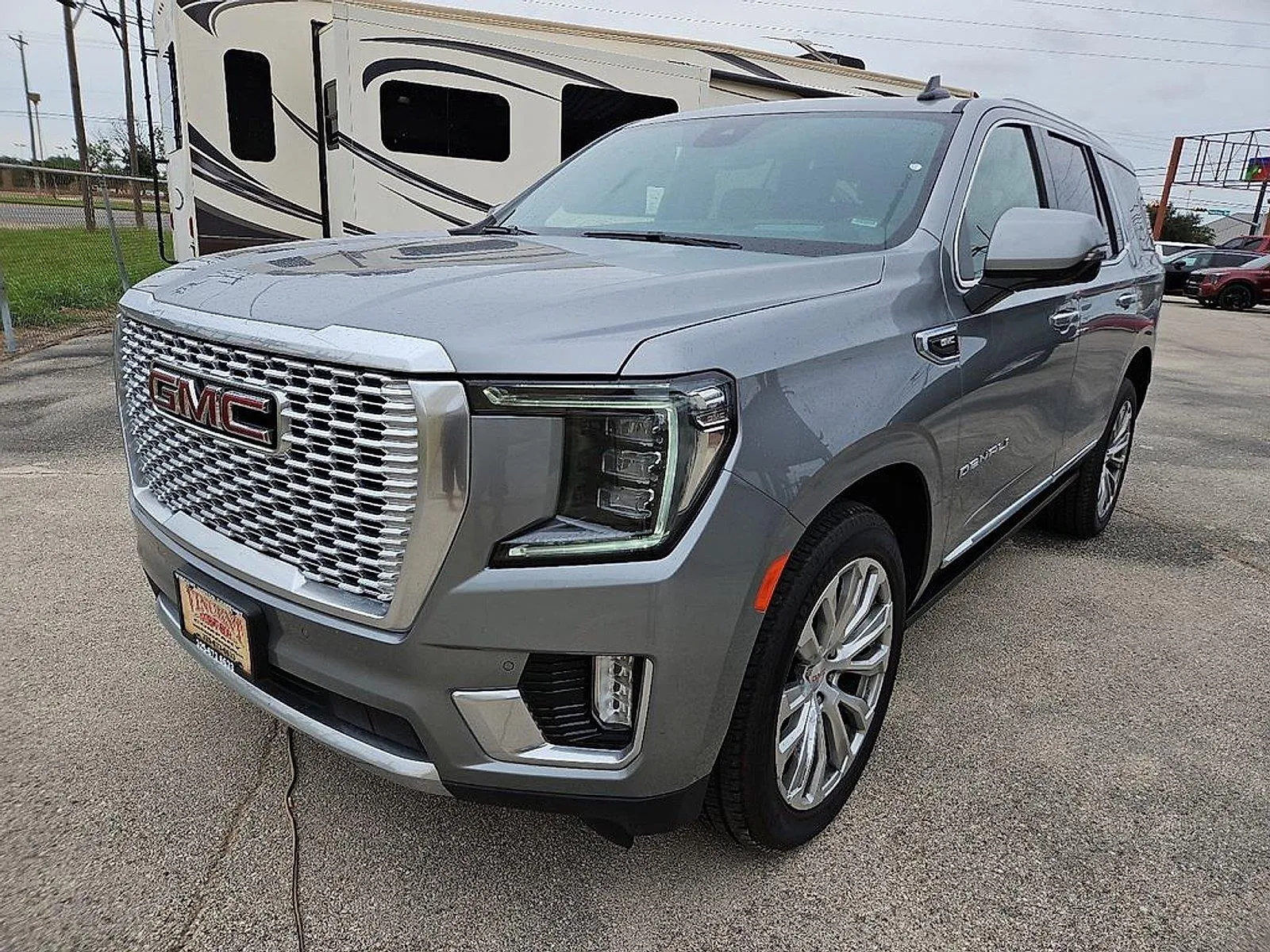Gray 2023 GMC Yukon Denali for sale in Abilene, TX