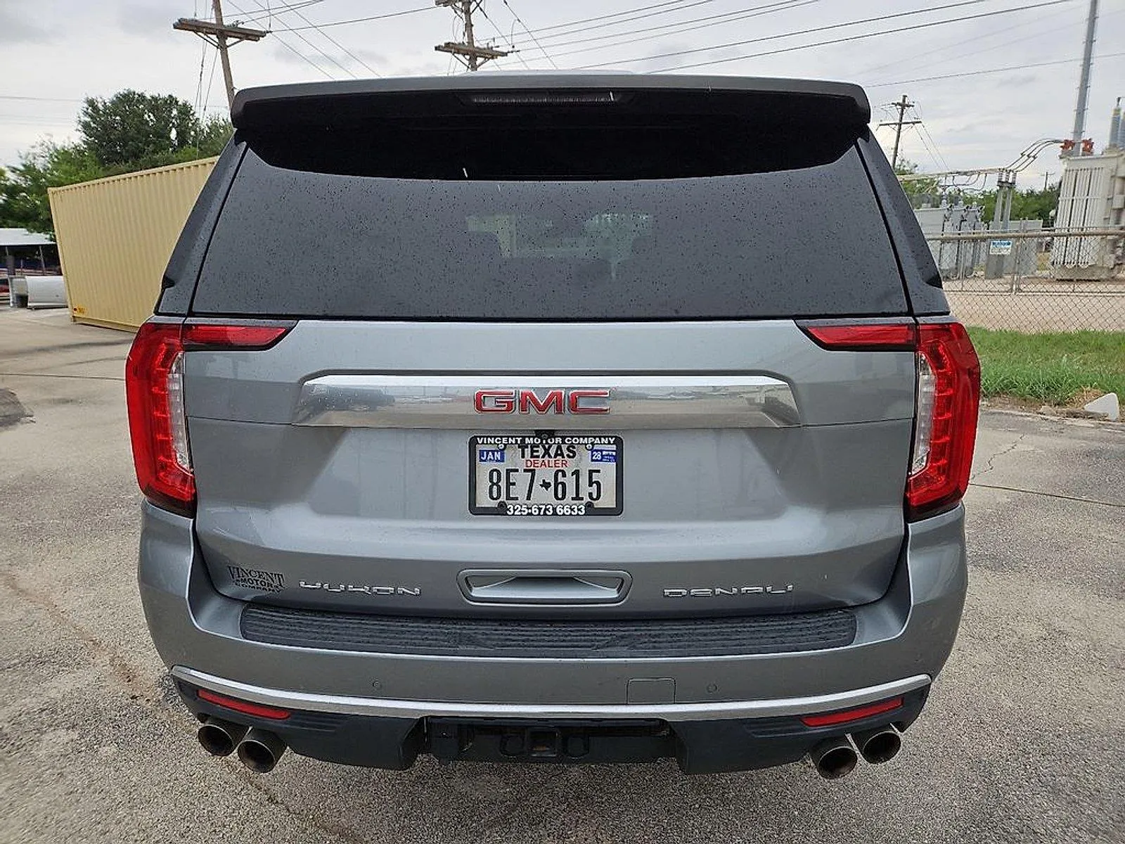 GMC Yukon photo 6