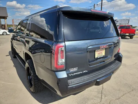 More photos of 2020 GMC Yukon XL SLT at Vincent Motor Company, TX
