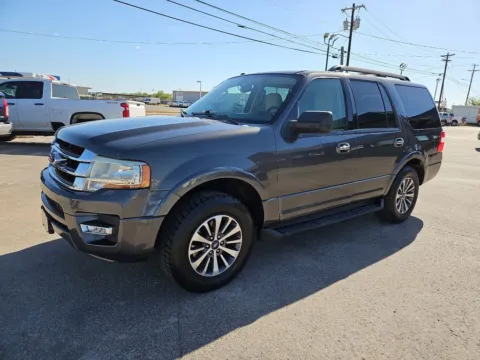 Photos of 2017 Ford Expedition XLT for sale in Abilene, TX at Vincent Motor Company