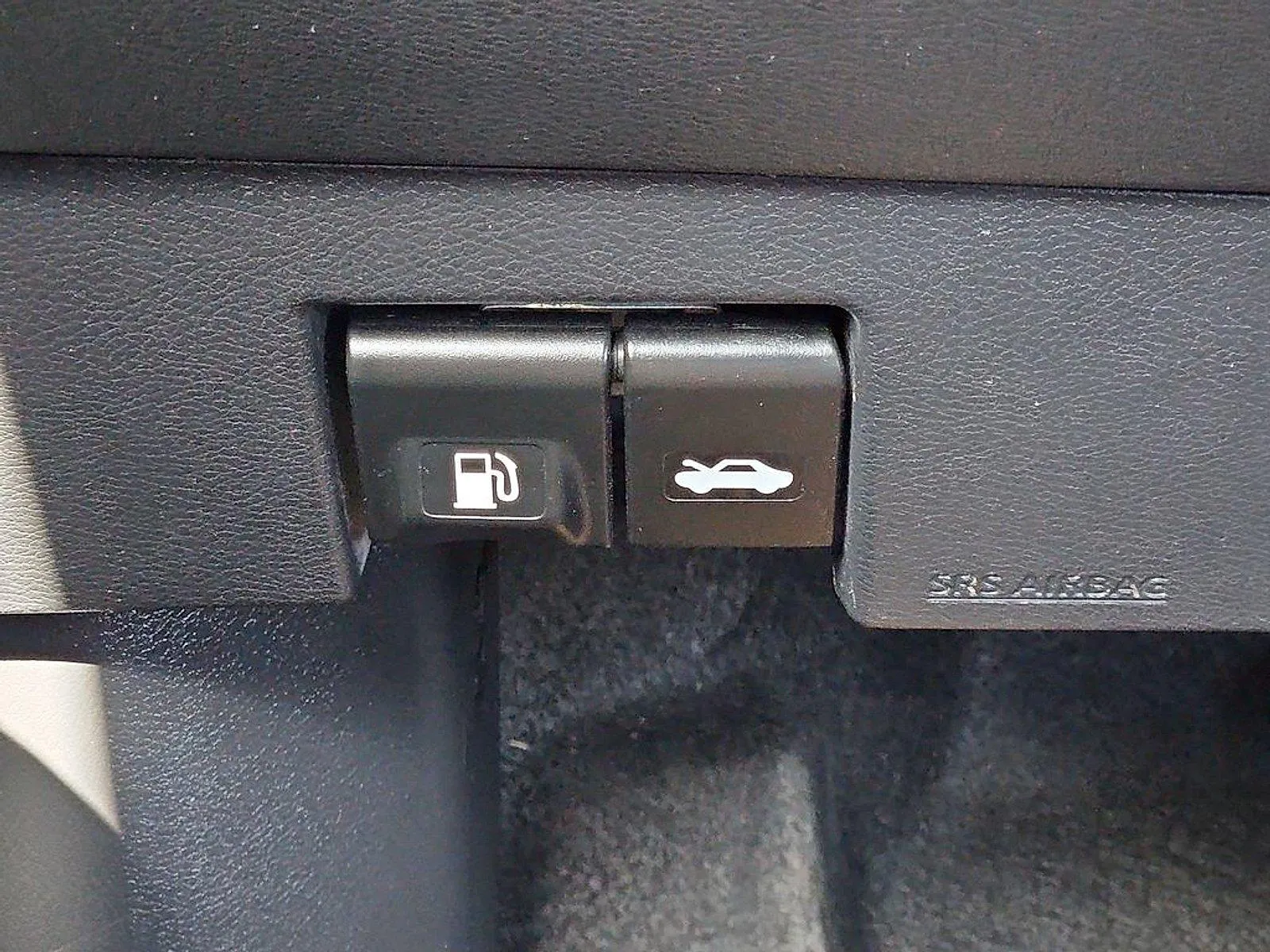 Nissan Versa photo 22