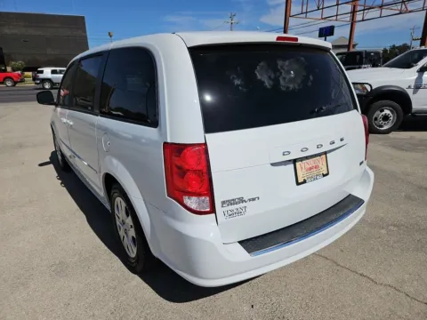 More photos of 2016 Dodge Grand Caravan SE at Vincent Motor Company, TX