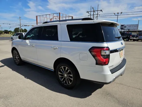 More photos of 2019 Ford Expedition Limited at Vincent Motor Company, TX