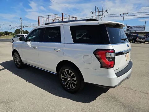 More photos of 2019 Ford Expedition Limited at Vincent Motor Company, TX