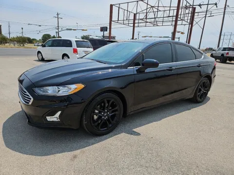Photos of 2020 Ford Fusion SE for sale in Abilene, TX at Vincent Motor Company