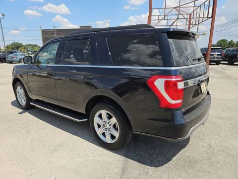 More photos of 2021 Ford Expedition XLT at Vincent Motor Company, TX