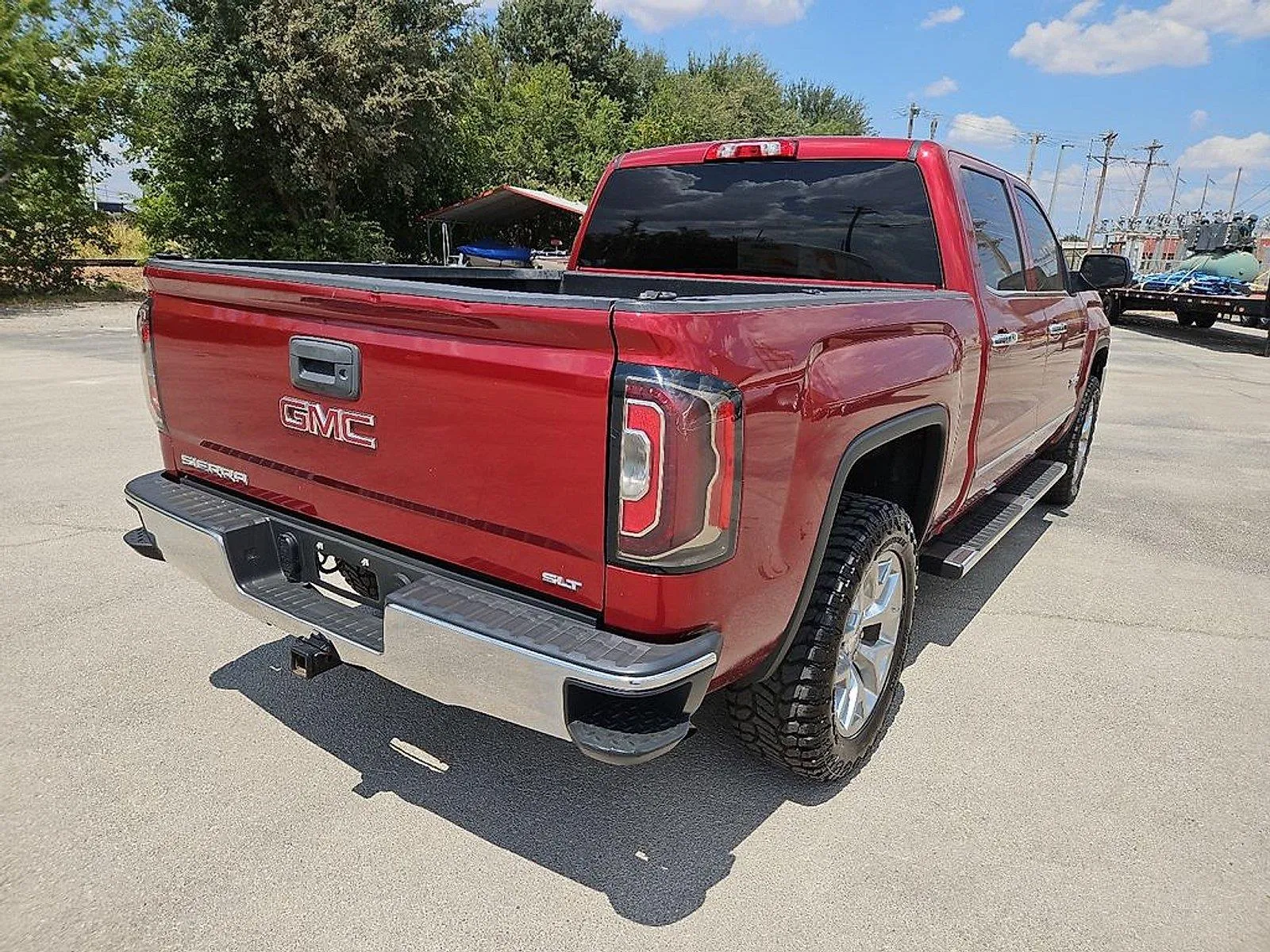 GMC Sierra photo 7