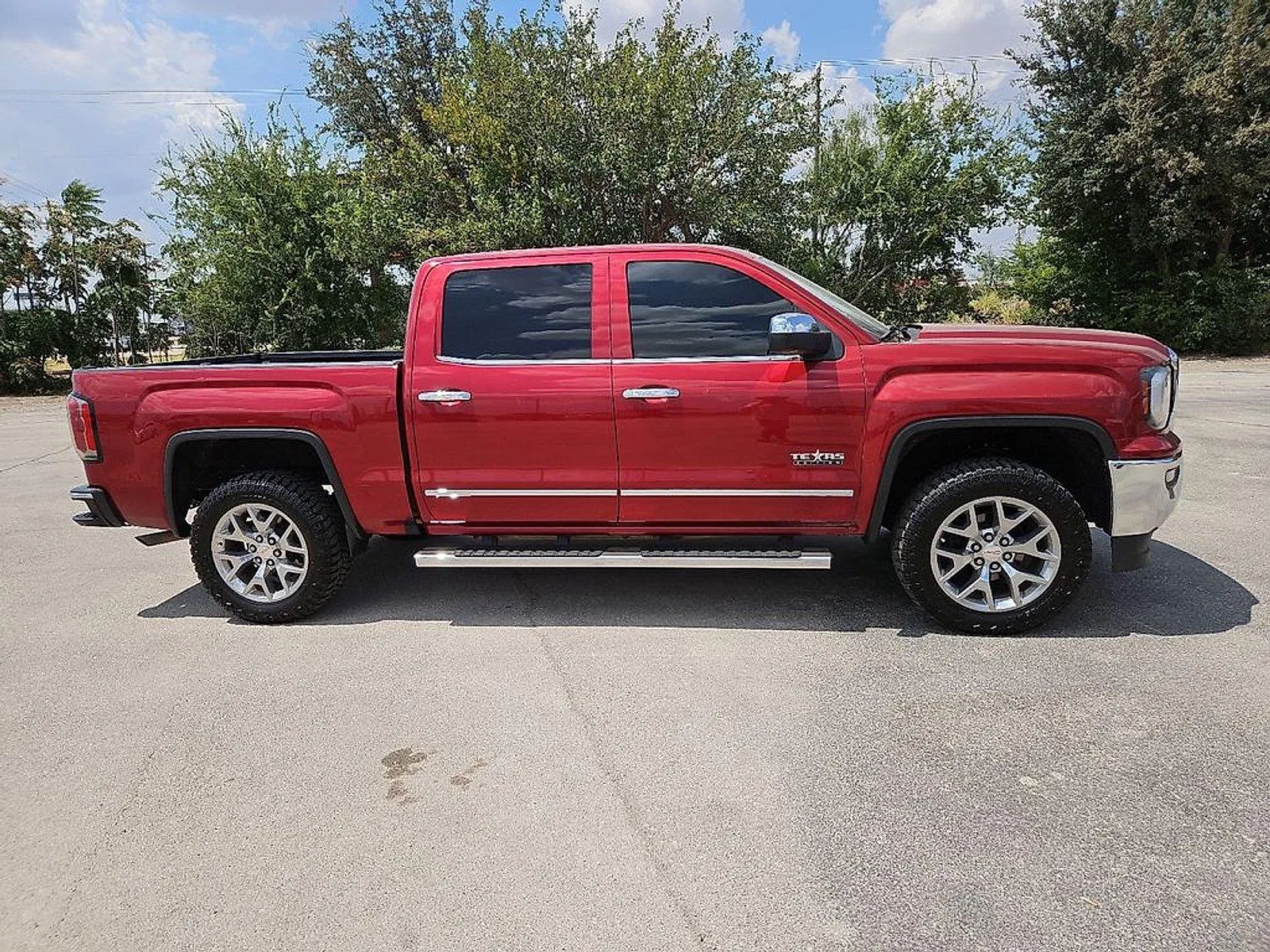 GMC Sierra photo 9