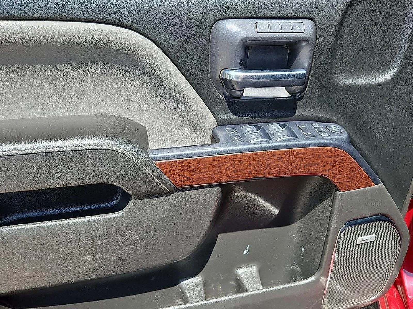 GMC Sierra photo 20