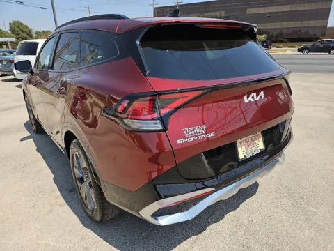 More photos of 2024 KIA Sportage SX at Vincent Motor Company, TX
