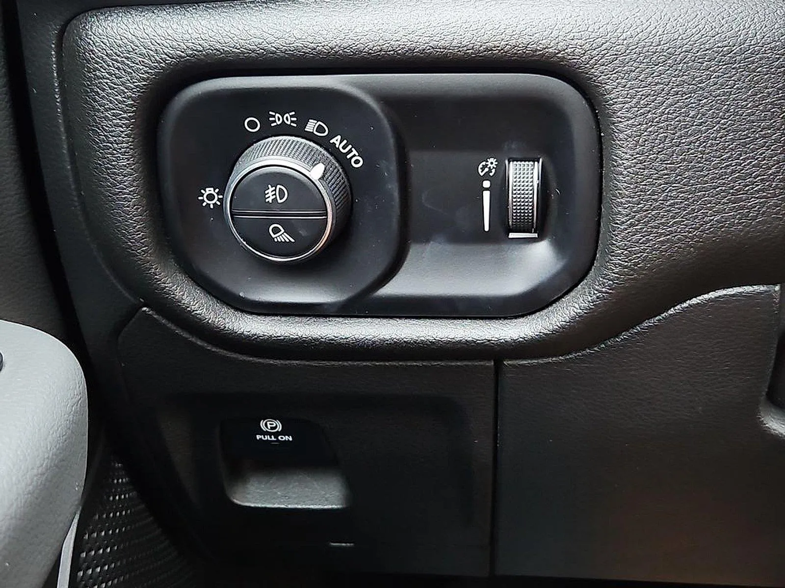 Ram 1500 photo 23