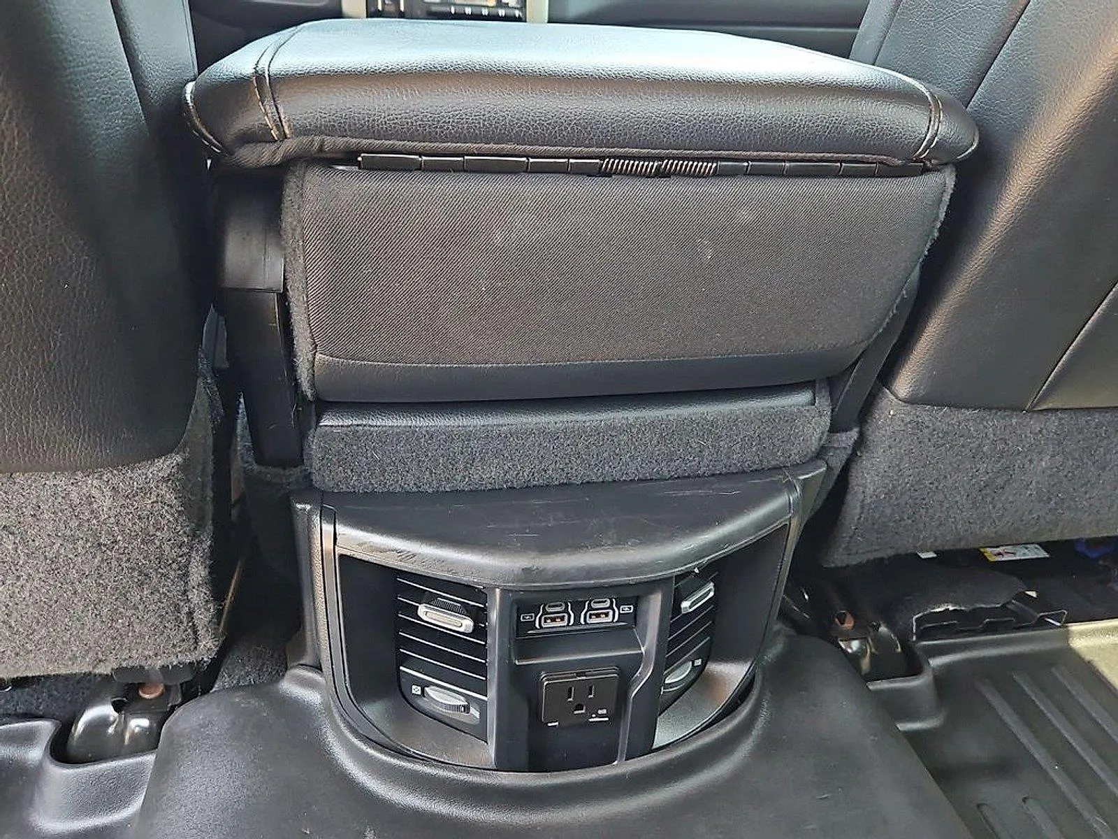 Ram 2500 photo 20