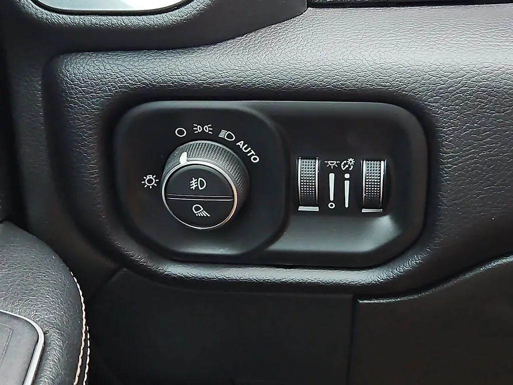 2021 RAM Ram 2500 Pickup Laramie - Photo 24