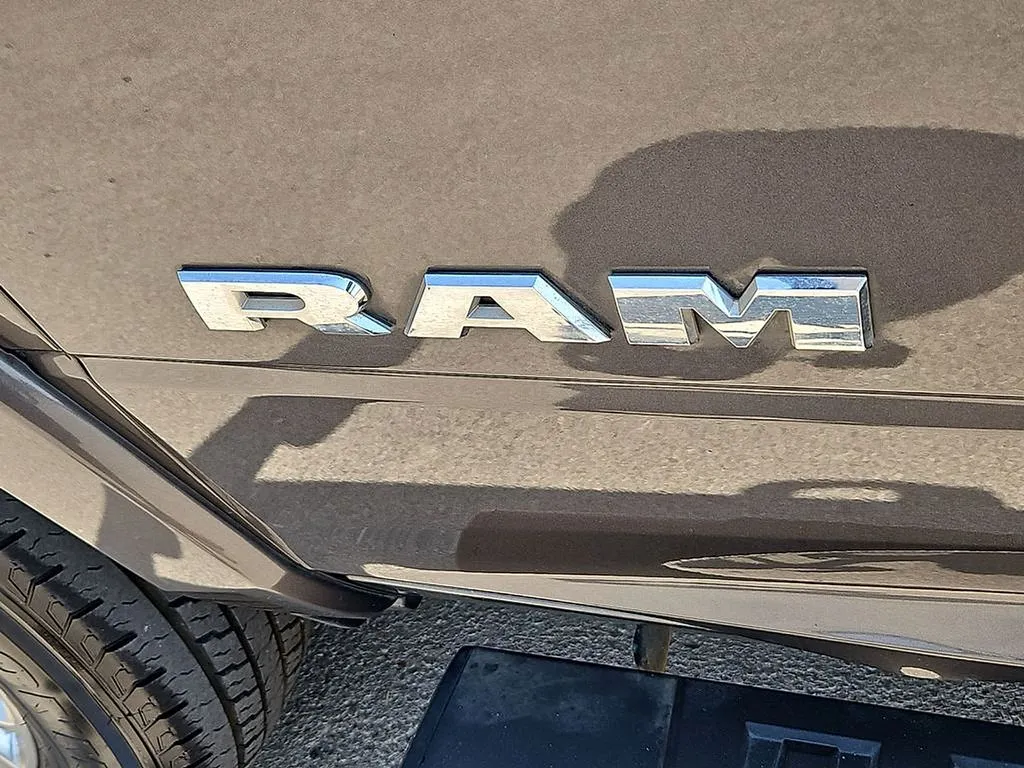2021 RAM Ram 2500 Pickup Laramie - Photo 16