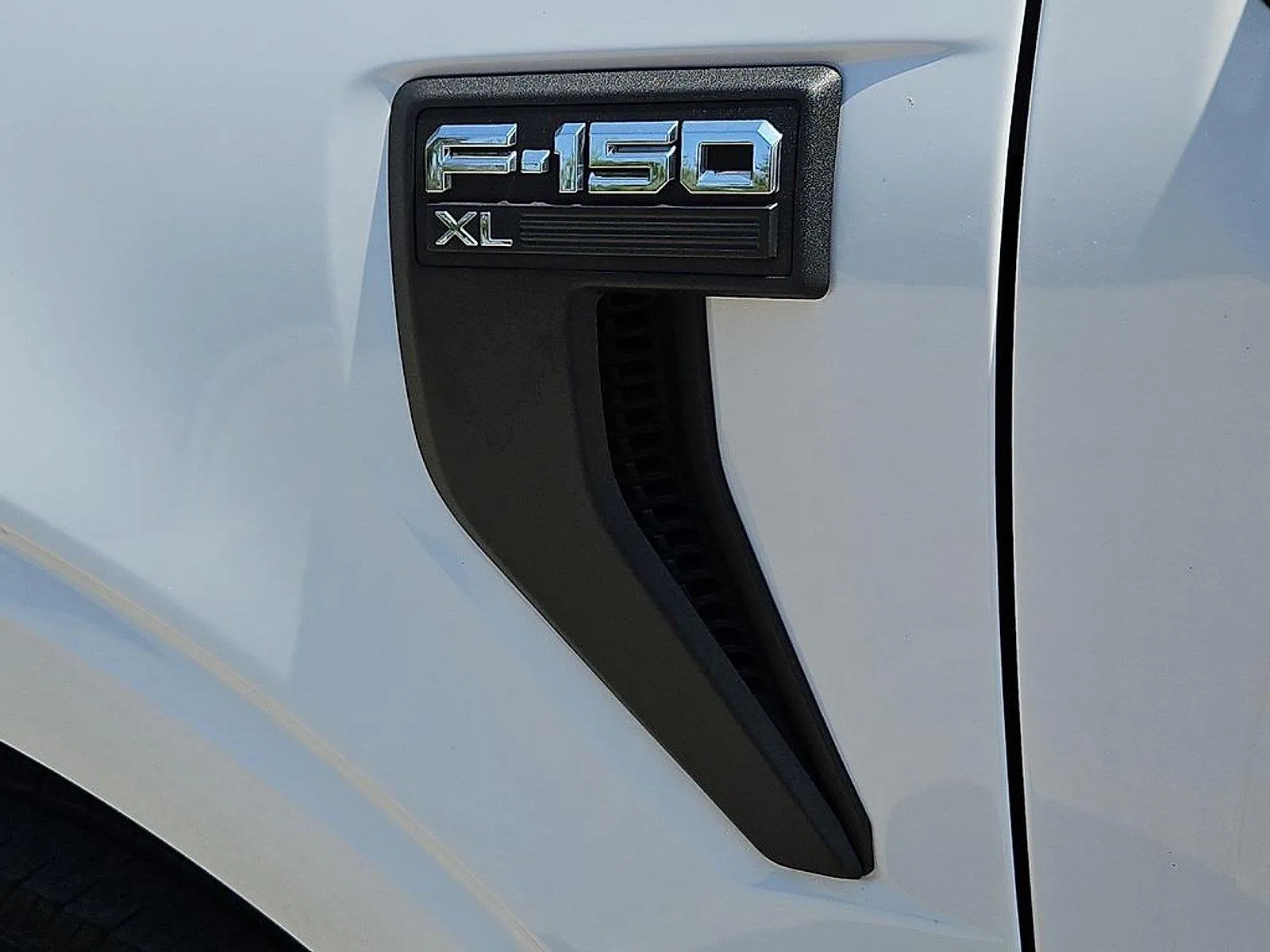 Ford F-150 photo 14