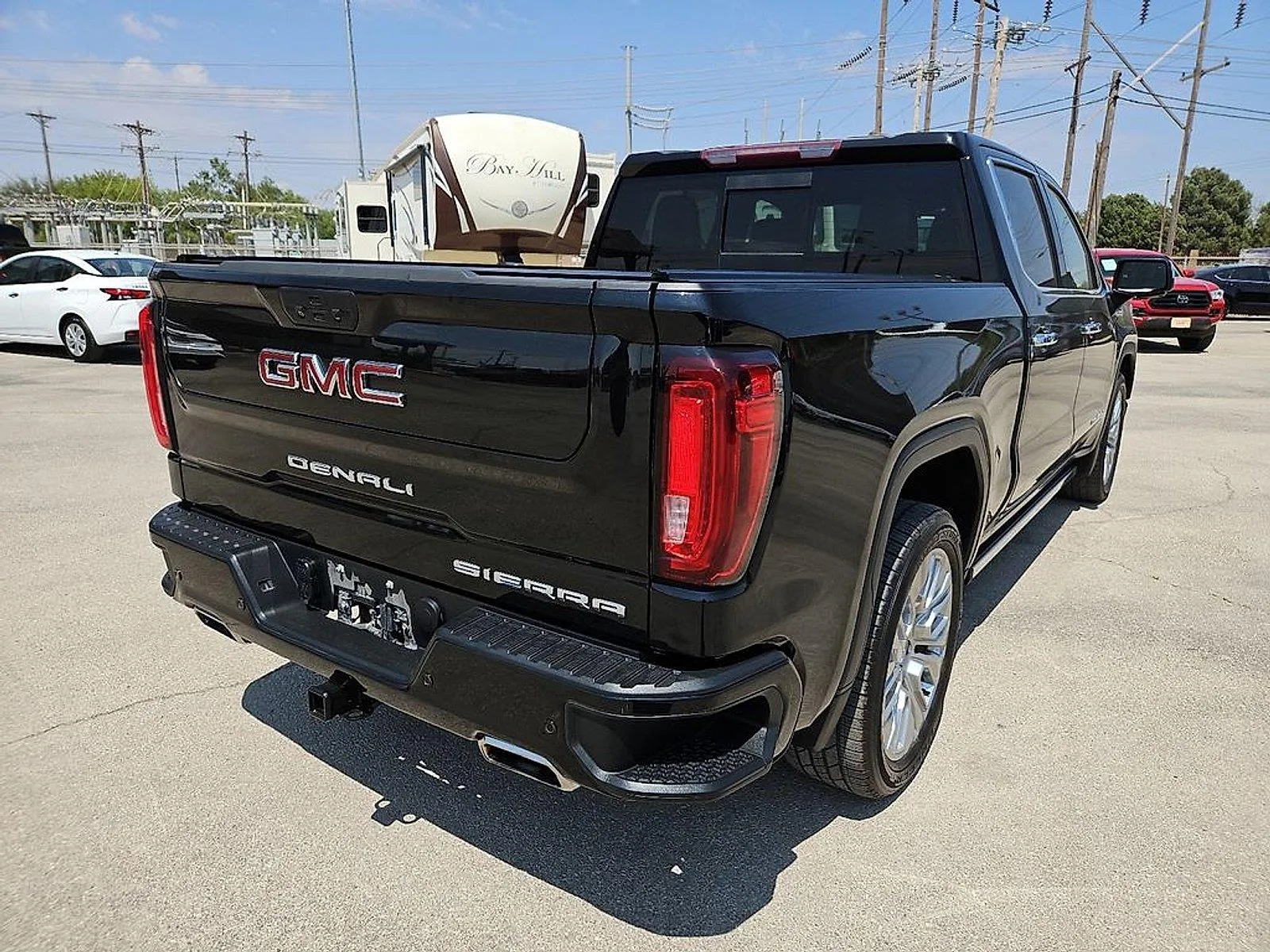GMC Sierra photo 7